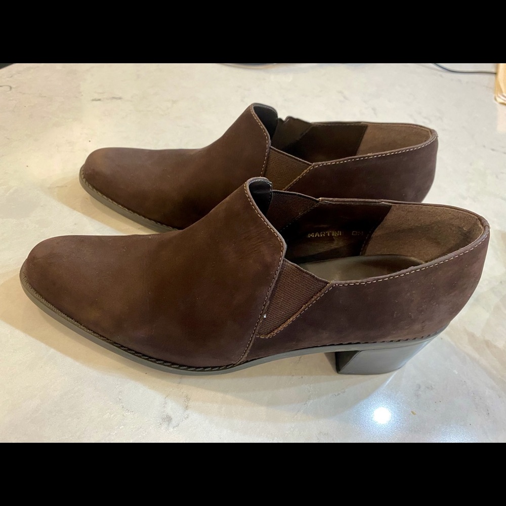 Brown Suede Nicole Bootie - 90’s style - Chocolate Brown - Size 8M